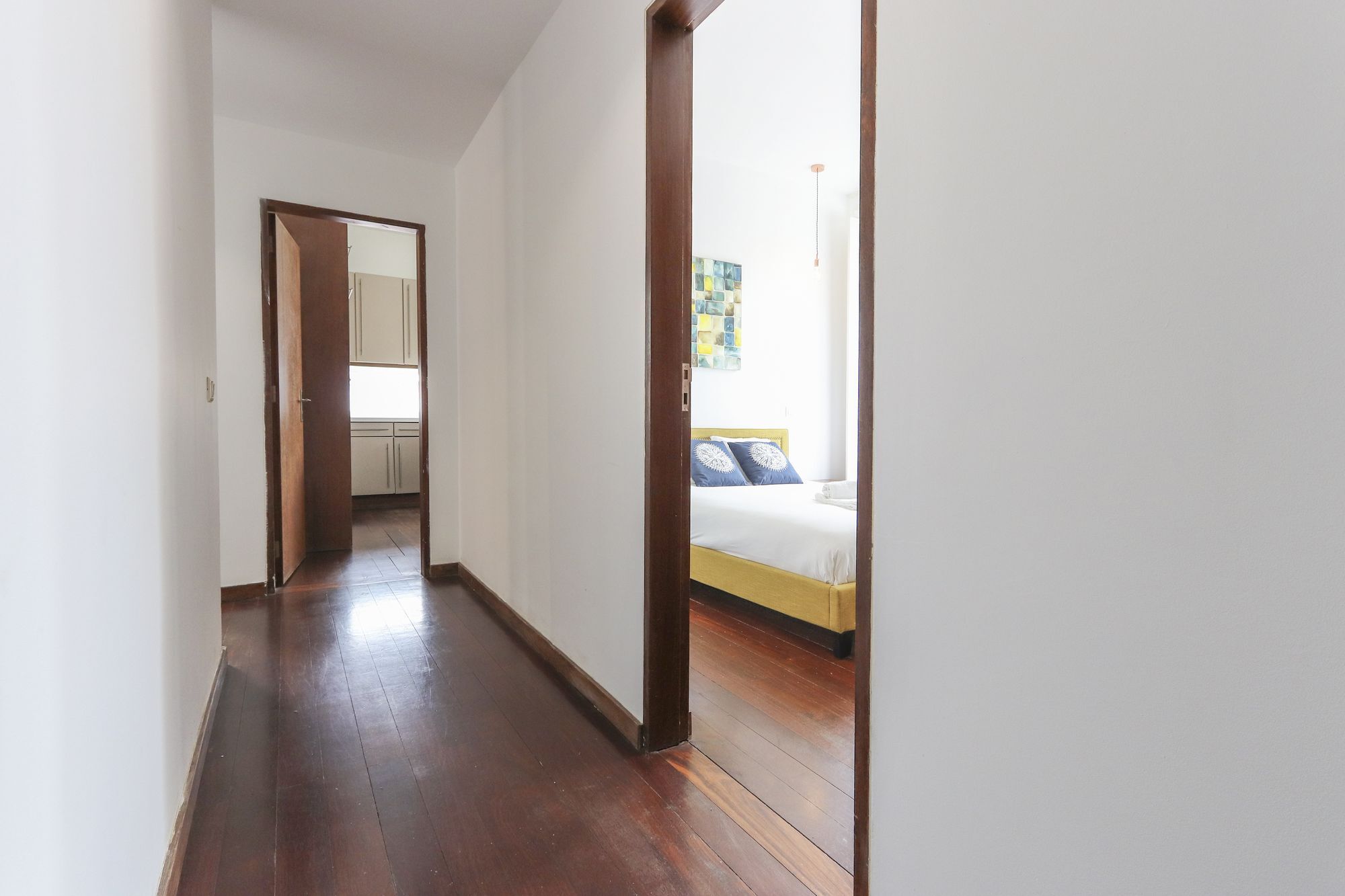 Downtown Delight Ii By Homing Apartment